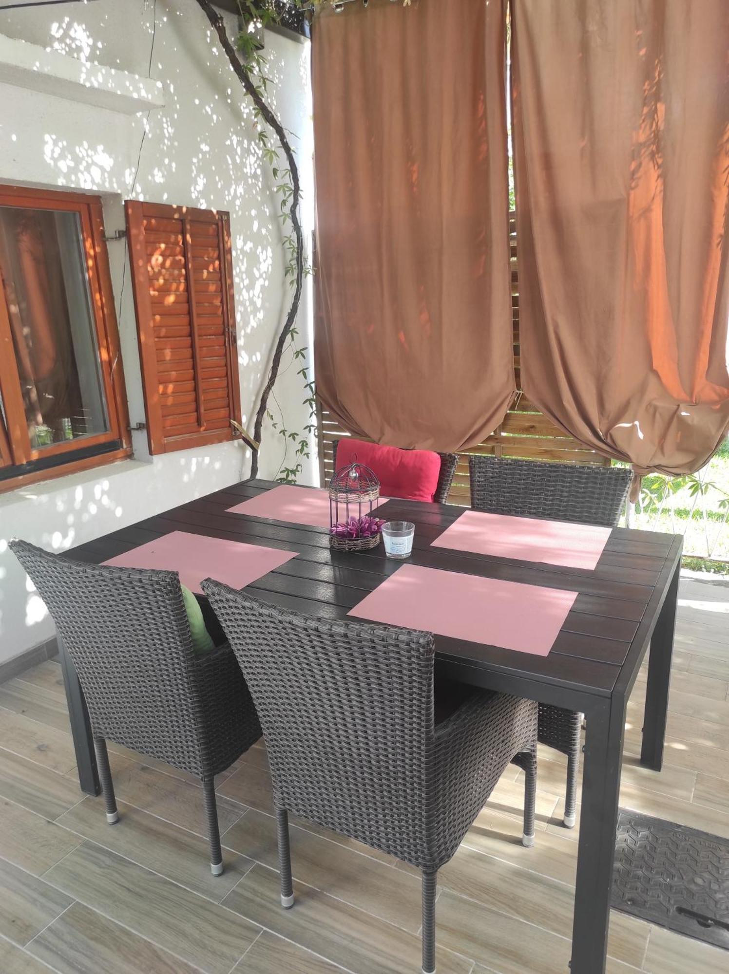 Apartments Emi & Nini شيبينيك المظهر الخارجي الصورة